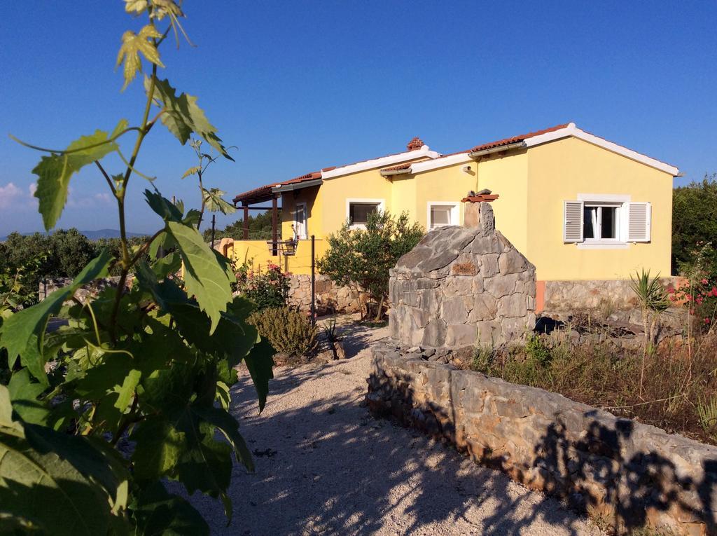 Holiday House Rusticana Sali, Dugi Otok Near Np Kornati Eksteriør bilde